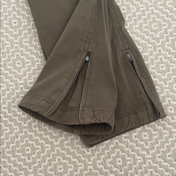 TNA Cargo Pants - Picture 4 of 4